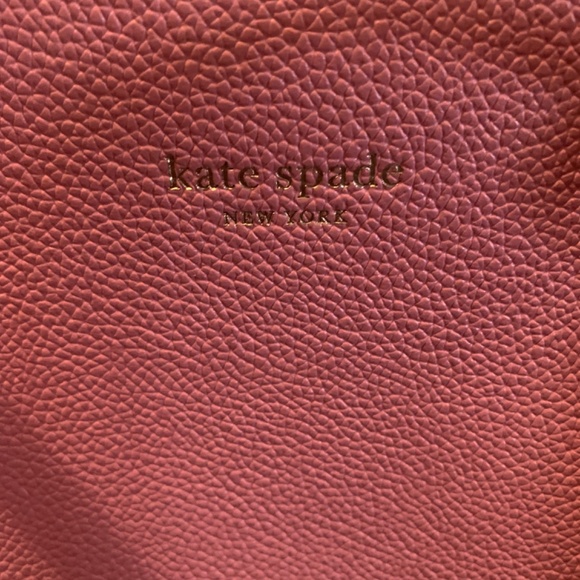 Kate Spade Tote - Picture 3 of 13